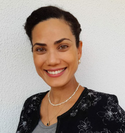 Virgínia Santana Correa Oliveira - Procuradora do Município de Camaçari